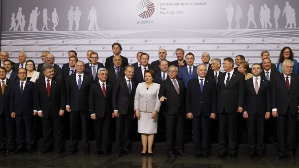 Совместное фото лидеров ЕС на саммите Восточное портнерство, фото из архива - Sputnik Азербайджан