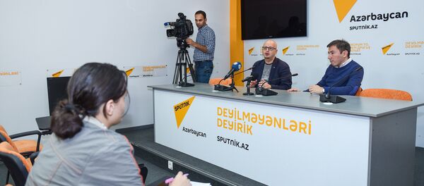 Пресс-конференция на тему Об успехе картины Али и Нино и тенденциях в национальном кино в мультимедийном пресс-центре Sputnik Азербайджан. Пресс-конференция на тему Об успехе картины Али и Нино и тенденциях в национальном кино в мультимедийном пресс-центре Sputnik Азербайджан. - Sputnik Азербайджан