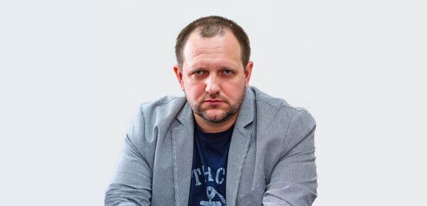 Руководитель экспертно-аналитической сети PolitRUS Виталий Арьков - Sputnik Азербайджан