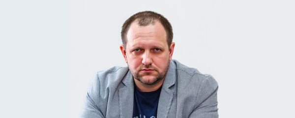 Виталий Арьков - российский политолог, руководитель экспертно-аналитической сети PolitRUS.com - Sputnik Азербайджан