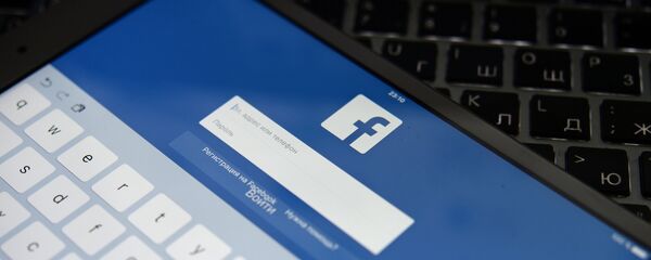 Социальная сеть Facebook, фото из архива Социальная сеть Facebook, фото из архива - Sputnik Азербайджан