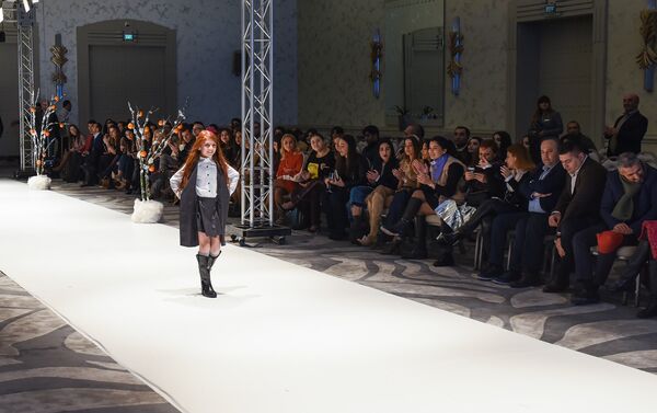 Открытие Baku Fashion Week - Sputnik Азербайджан