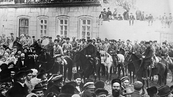 Солдаты Красной Армии вступают в Баку, 1 мая 1920 года - Sputnik Azərbaycan