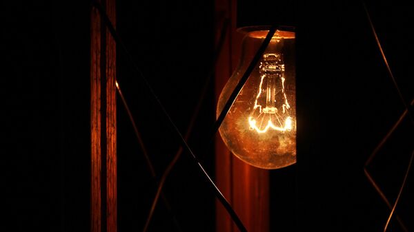 Лампа накаливания, фото из архива - Sputnik Азербайджан