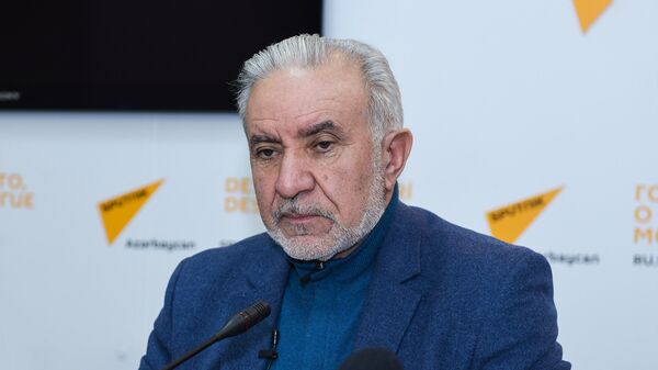 Пресс-конференция на тему Как дорожала потребительская корзина в 2016 году - Sputnik Azərbaycan