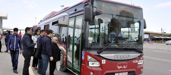 Автобус ООО BakuBus, фото из архива - Sputnik Азербайджан
