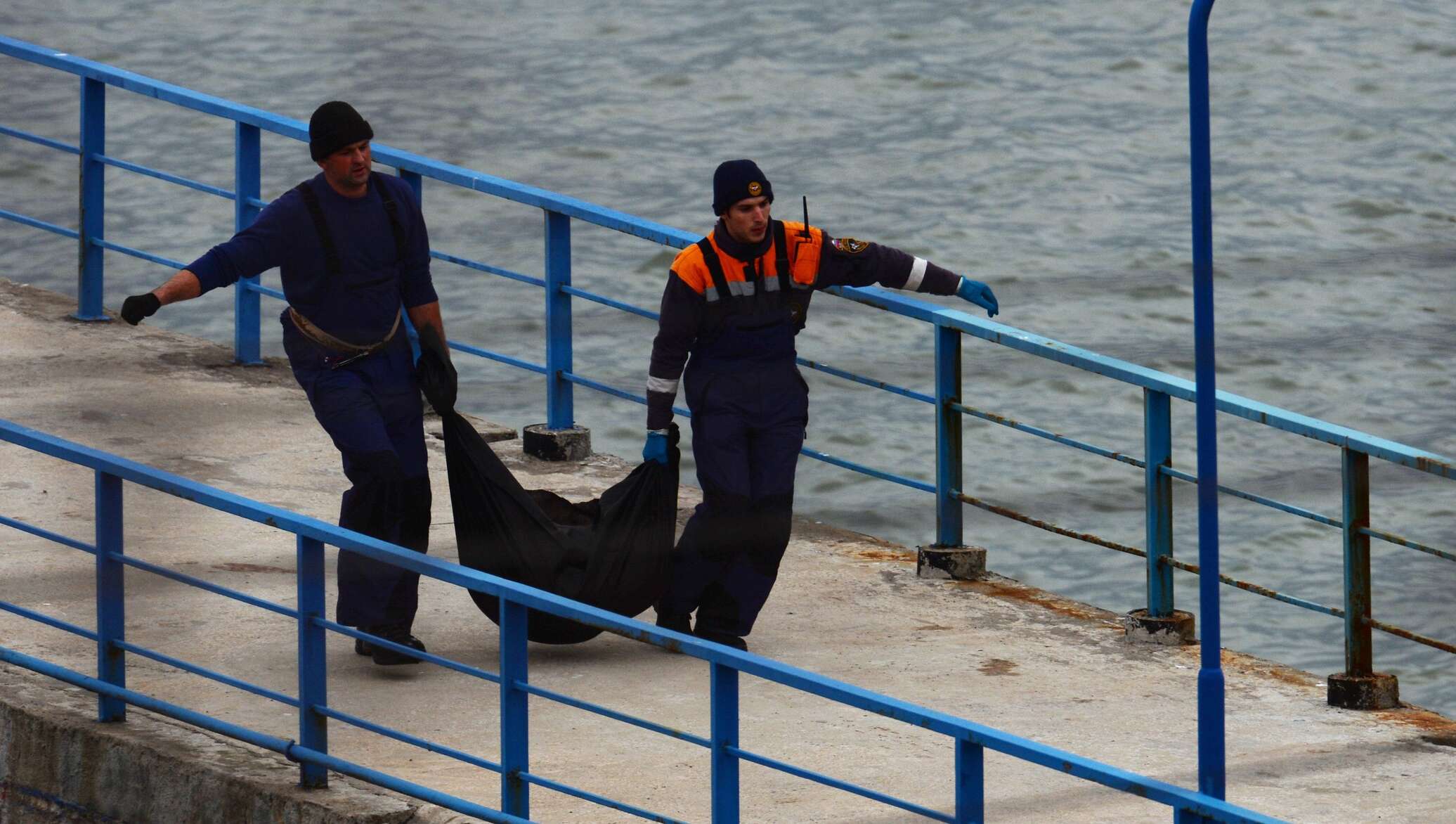 крушение самолета в море