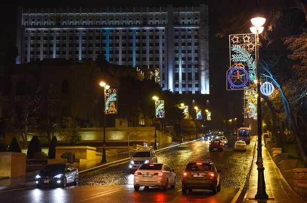 Новогоднее украшение Баку - Sputnik Азербайджан