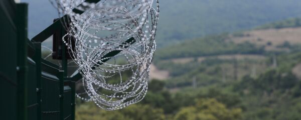 Государственная граница, фото из архива Государственная граница, фото из архива - Sputnik Азербайджан