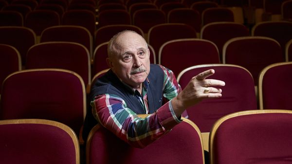 Главный режиссер Азербайджанского государственного русского драматического театра Александр Шаровский   - Sputnik Азербайджан