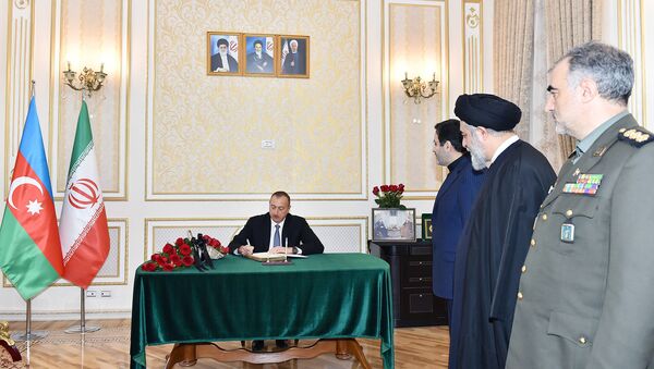 Ильхам Алиев выразил соболезнования в связи с кончиной бывшего президента Ирана Аятоллы Али Акбара Хашеми Рафсанджани - Sputnik Азербайджан