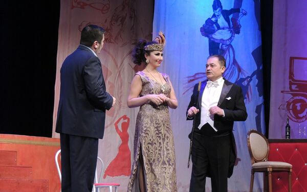 В Азербайджанском государственном музыкальном театре состоялась премьера оперетты Имре Кальмана Сильва - Sputnik Азербайджан