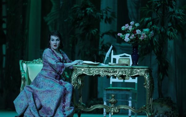 Спектакль Травиата на сцене Азербайджанского государственного академического театра оперы и балета. - Sputnik Азербайджан