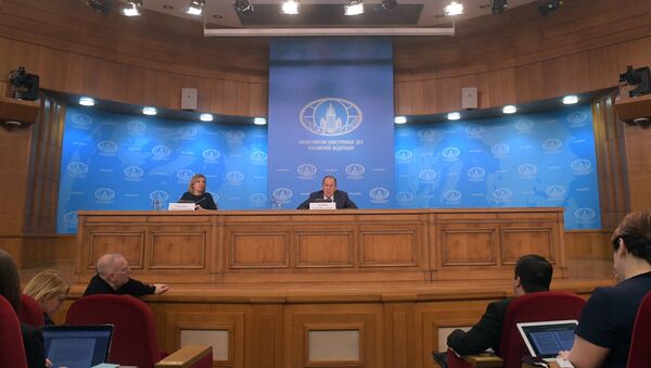 Пресс-конференция министра иностранных дел РФ С. Лаврова - Sputnik Азербайджан