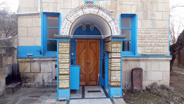 Усыпальница Синий мавзолей в Газахском районе - Sputnik Азербайджан