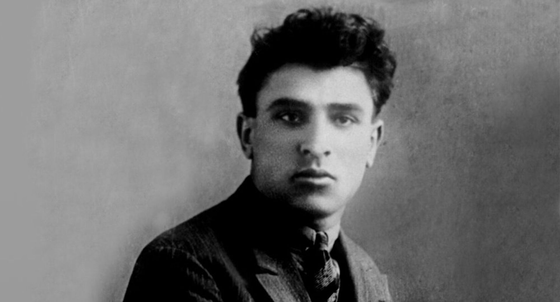 Mikayıl Müşfiq - Sputnik Azərbaycan, 1920, 05.06.2022