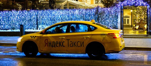 Автомобиль такси, фото из архива Автомобиль такси, фото из архива - Sputnik Азербайджан