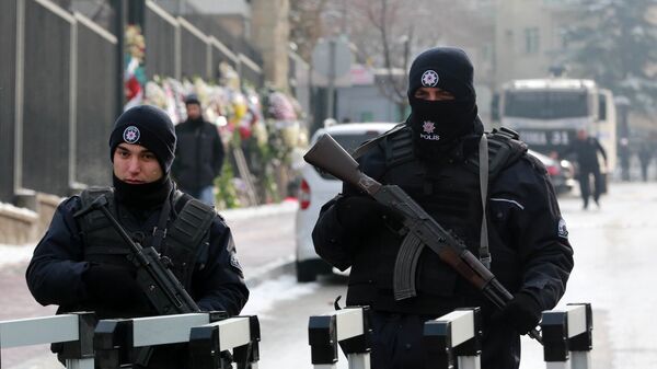 Турецкие полицейские в Анкаре, фото из архива - Sputnik Азербайджан