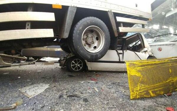 В Турции произошла цепная авария с участием 40 автомобилей - Sputnik Азербайджан