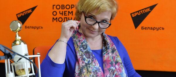 Белорусский астролог Василина Мицкевич Белорусский астролог Василина Мицкевич - Sputnik Азербайджан