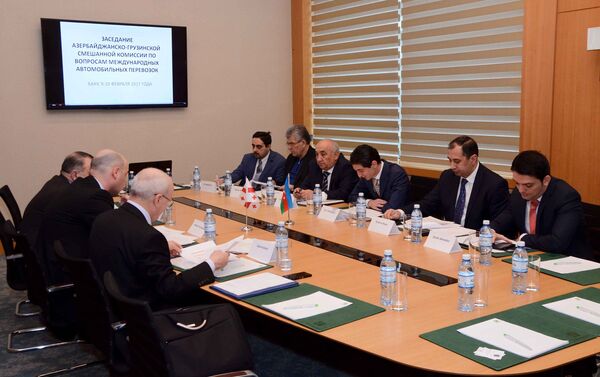 Заседание совместной азербайджано-грузинской комиссии по вопросам международных автомобильных связей, Баку, 9 февраля 2017 года - Sputnik Азербайджан