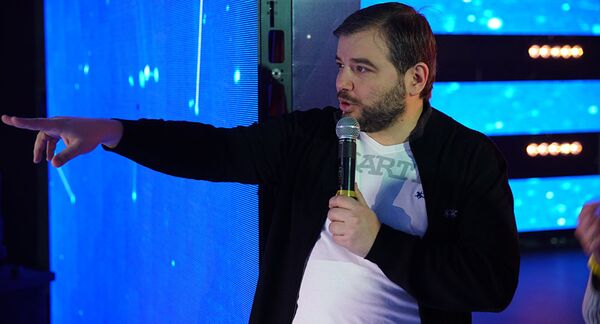 Генеральный продюсер НТВ Тимур Вайнштейн Генеральный продюсер НТВ Тимур Вайнштейн - Sputnik Азербайджан