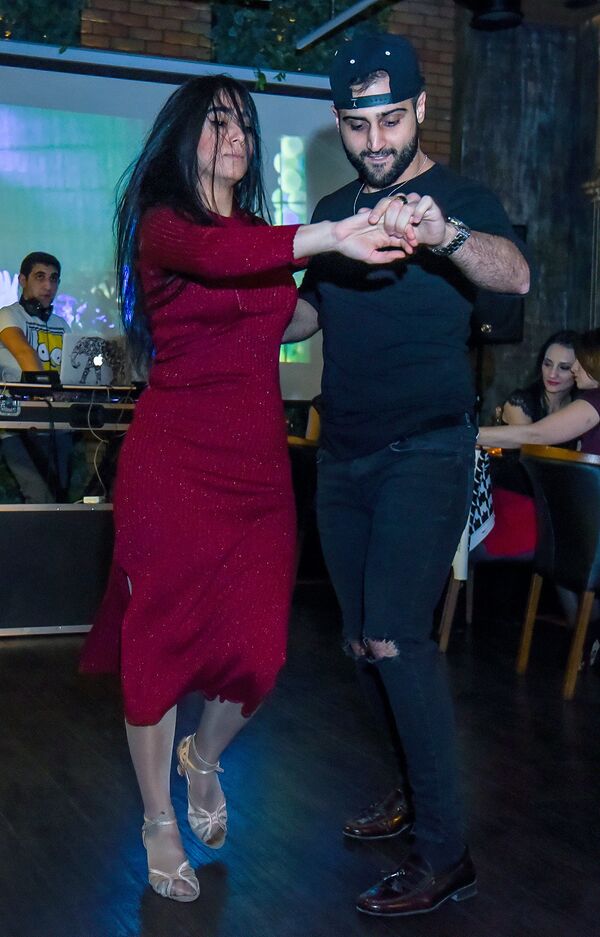 Вечер в ритме латиноамериканских танцев - Sputnik Азербайджан