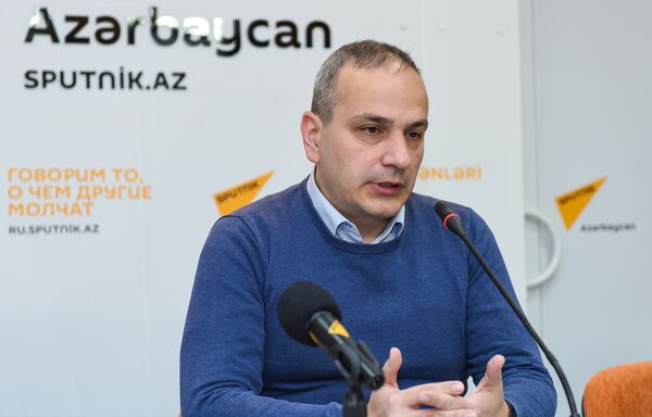 Пресс-конференция на тему Каким будет курс маната в ближайшее время - Sputnik Азербайджан