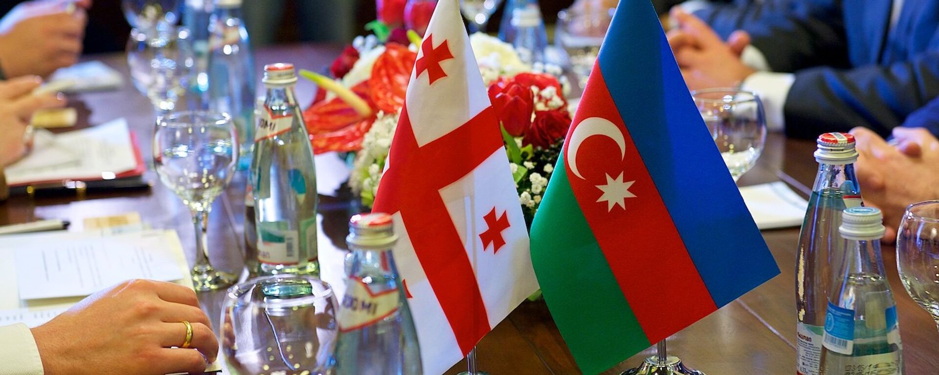 Флаги Грузии и Азербайджана - Sputnik Азербайджан, 1920, 20.06.2023