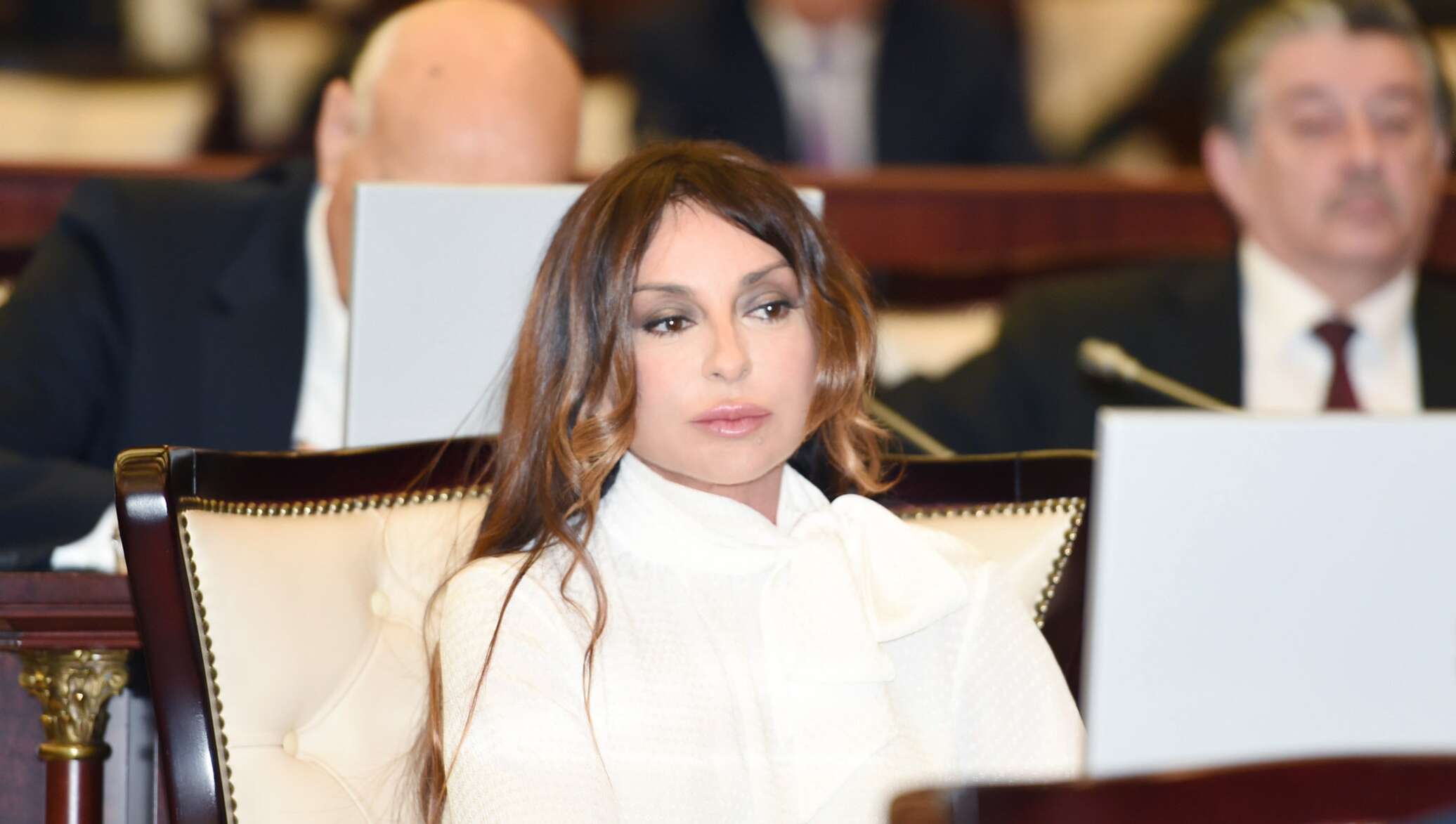 Мехрибан Алиева Фото До И После Пластики