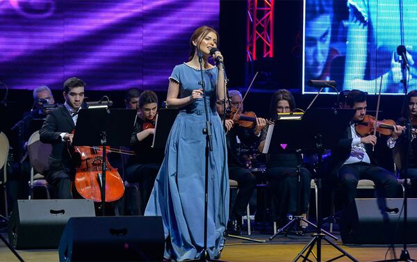 Во Дворце Гейдара Алиева состоялся концерт под названием Песни прошлых лет. - Sputnik Азербайджан
