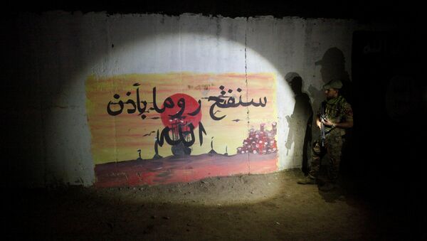 Подземный туннель боевиков Исламского государства в Мосуле - Sputnik Азербайджан