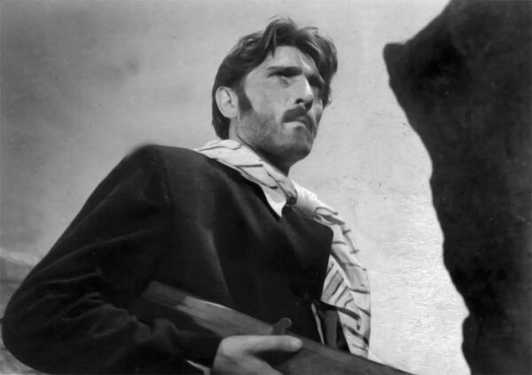 Нодар Шашик оглы родился в Батуми 13 марта 1927 года Нодар Шашик оглы родился в Батуми 13 марта 1927 года - Sputnik Азербайджан