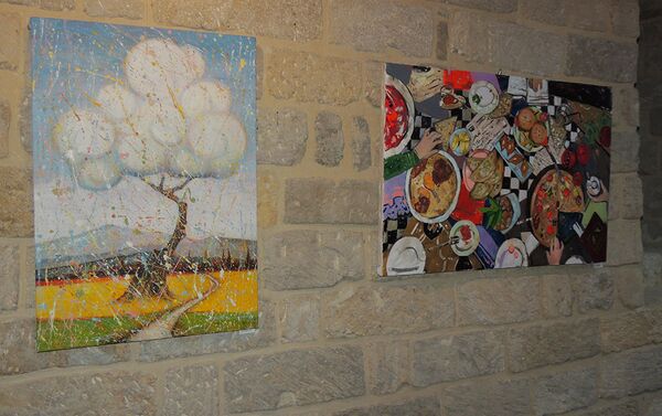 Выставка в галерее Art Tower в Ичеришехер под названием Разнообразие - Sputnik Азербайджан