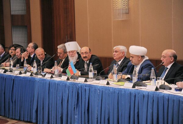 Председатель УМК шейхульислам Аллахшукюр Пашазаде:Азербайджан сегодня является одним из государств, находящихся в авангарде исламского мира Председатель УМК шейхульислам Аллахшукюр Пашазаде:Азербайджан сегодня является одним из государств, находящихся в авангарде исламского мира - Sputnik Азербайджан