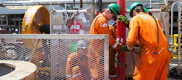Сотрудники нефтяной компании BP, фото из архива - Sputnik Азербайджан