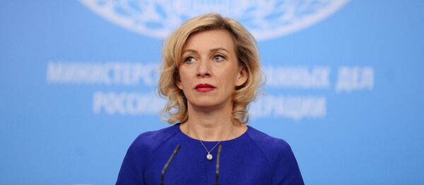Официальный представитель министерства иностранных дел России Мария Захарова на брифинге в Москве Официальный представитель министерства иностранных дел России Мария Захарова на брифинге в Москве - Sputnik Азербайджан