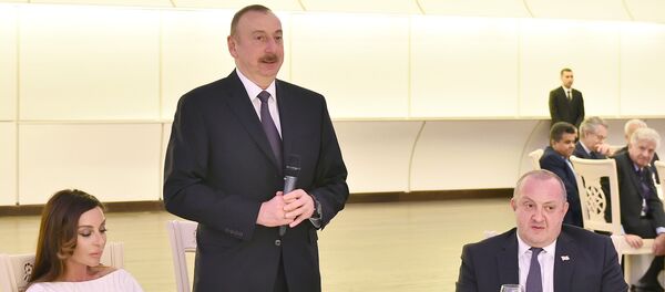 Устроен прием в честь участников V Глобального Бакинского форума Устроен прием в честь участников V Глобального Бакинского форума - Sputnik Азербайджан