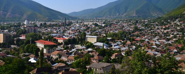 Вид на город Шеки, архивное фото Вид на город Шеки, архивное фото - Sputnik Азербайджан