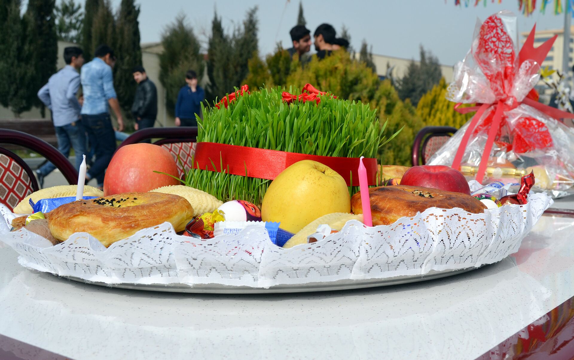 Традиционная праздничная сервировка на Новруз байрамы - Sputnik Azərbaycan, 1920, 21.02.2022