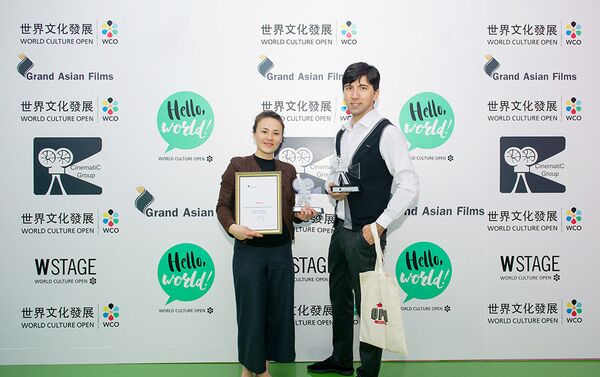 Азербайджанский фильм Два чужих человека был представлен в Пекине на международном фестивале Grand Asian Film - Sputnik Азербайджан