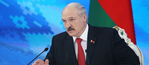 Президент Белоруссии Александр Лукашенко на пресс-конференции в Минске, фото из архива - Sputnik Азербайджан