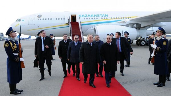 Президент Казахстана Нурсултан Назарбаев прибыл с официальным визитом в Азербайджан - Sputnik Азербайджан