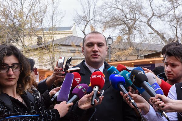Глава отдела по связям с общественностью Министерства культуры и туризма Вугар Шихаммедов Глава отдела по связям с общественностью Министерства культуры и туризма Вугар Шихаммедов - Sputnik Азербайджан
