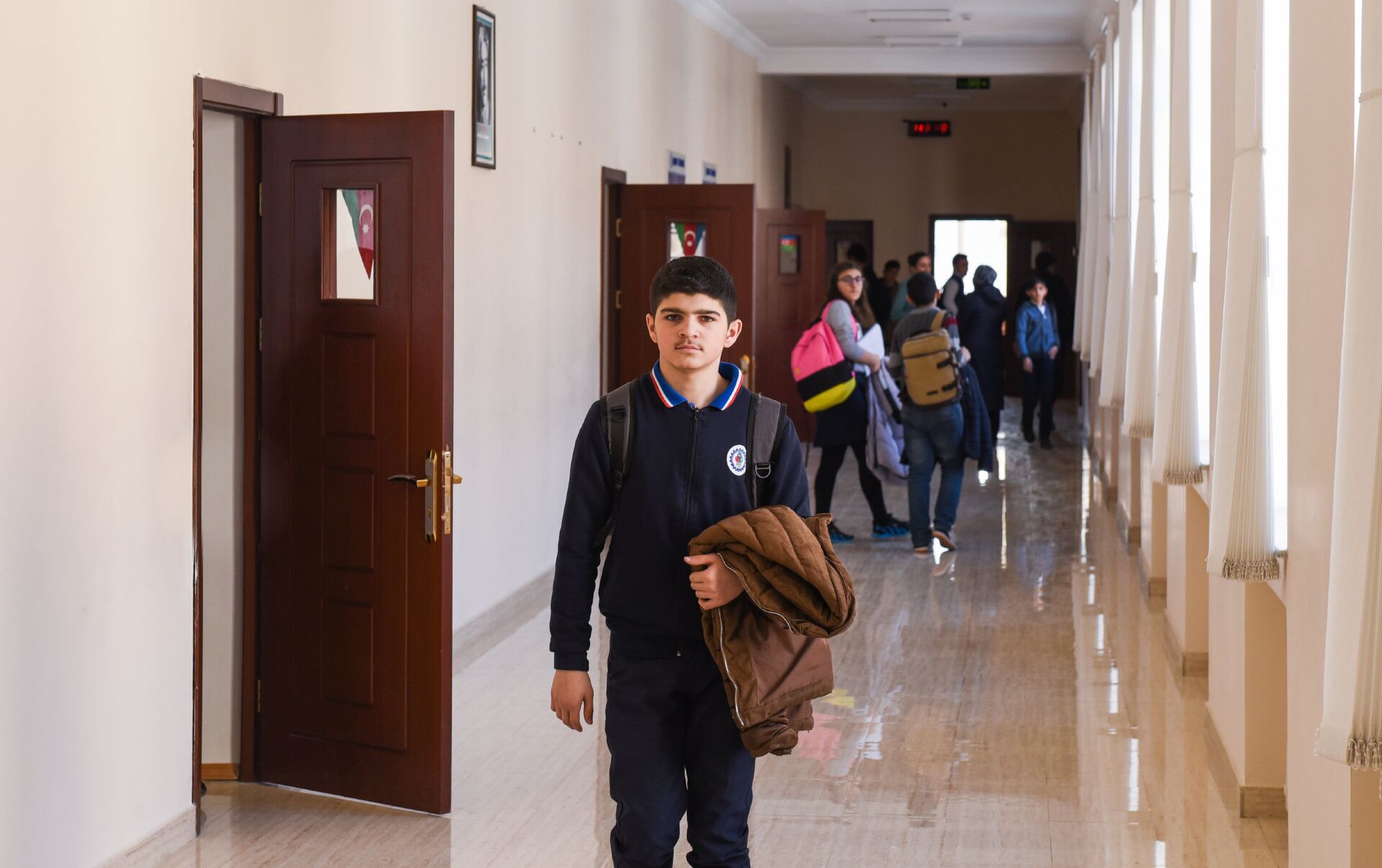 Школы Баку Фото