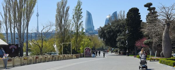 Приморский парк в Баку Приморский парк в Баку - Sputnik Азербайджан