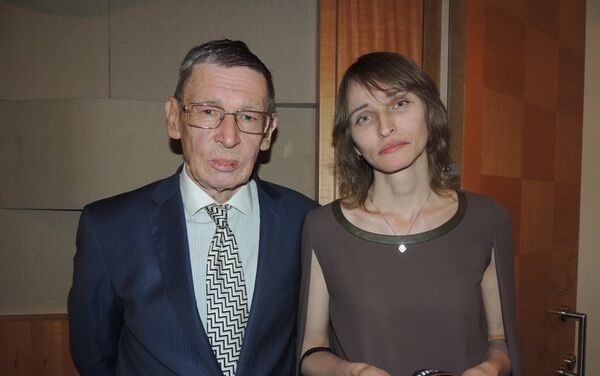 Сергей Шачин(слева) и Наталья Завозненко - Sputnik Азербайджан