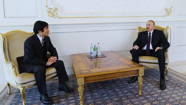 Президент Ильхам Алиев принял верительные грамоты новоназначенного посла Японии в Азербайджане - Sputnik Азербайджан