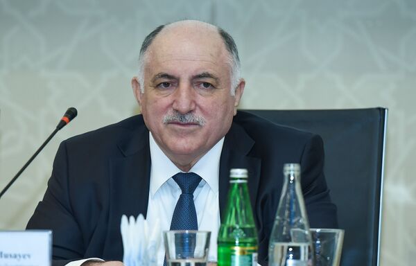 Президент Национальной конфедерации предпринимателей (работодателей) Мамед Мусаев Президент Национальной конфедерации предпринимателей (работодателей) Мамед Мусаев - Sputnik Азербайджан
