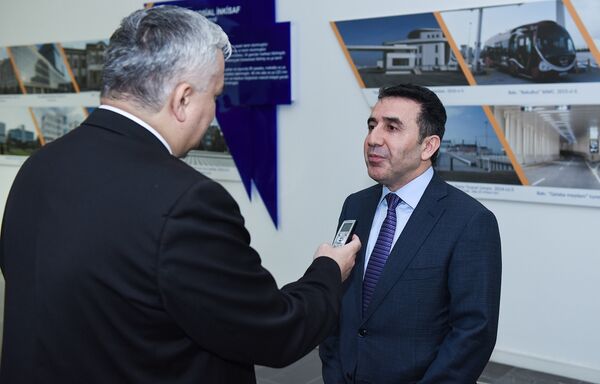 Президент строительной компании Матанат-А Эльхан Баширов в ходе интервью Sputnik Азербайджан Президент строительной компании Матанат-А Эльхан Баширов в ходе интервью Sputnik Азербайджан - Sputnik Азербайджан